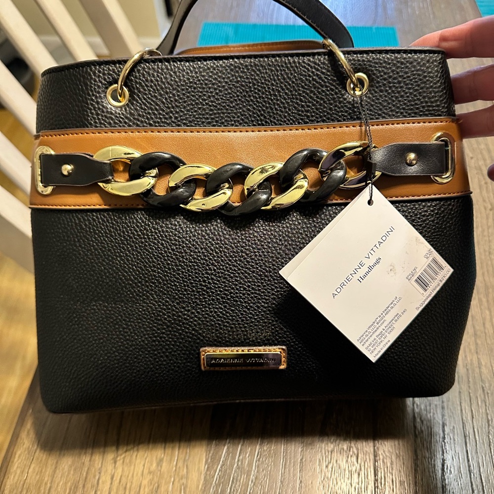 Adrienne vittadine NWT satchel/cross body handbag